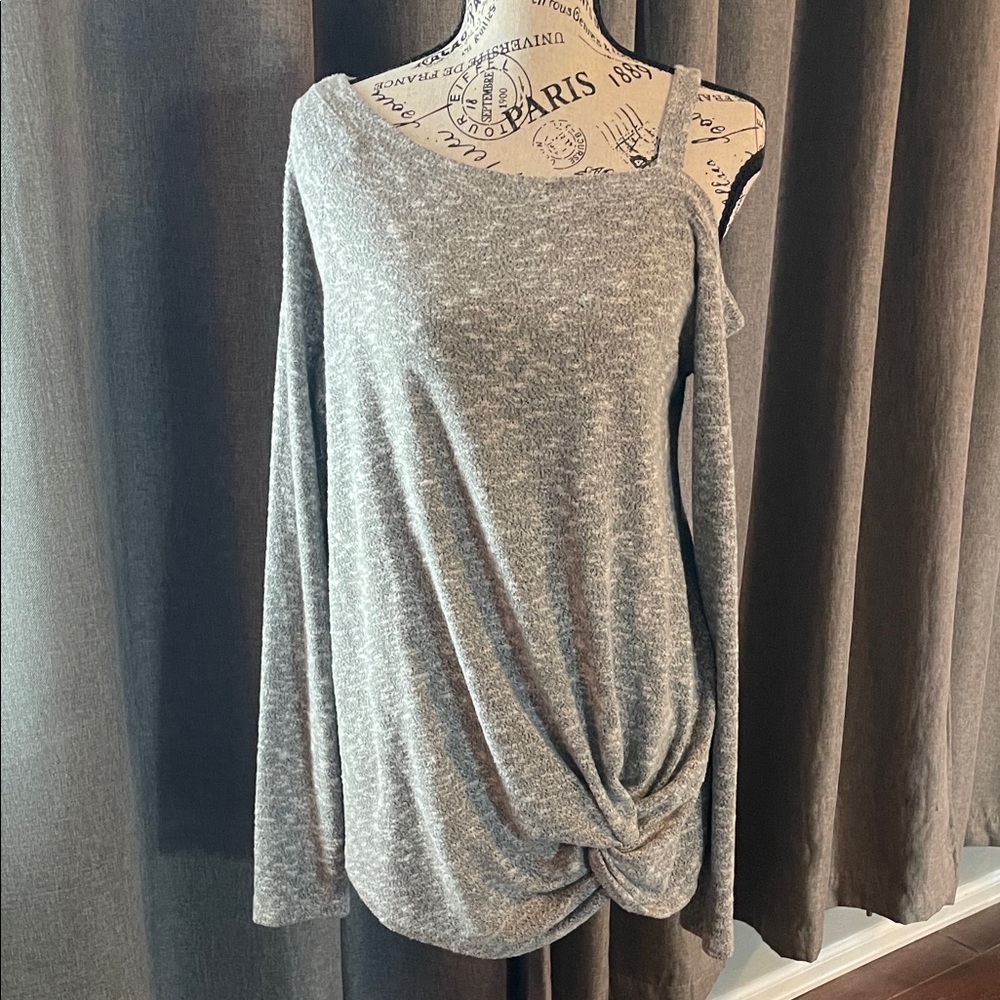 Wish Gray Off-Shoulder one side Knot-Front Sweater